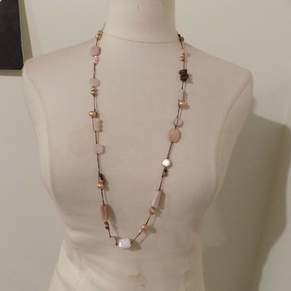 Silpada Pink Pearl Hand Strung Necklace - Picture 2 of 5